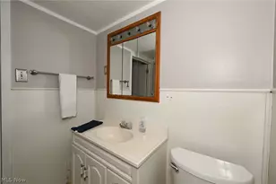 553 Princeton Ave, Barberton, OH 44203 - Photo 15