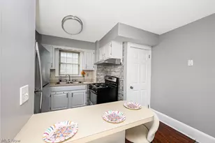 553 Princeton Ave, Barberton, OH 44203 - Photo 9