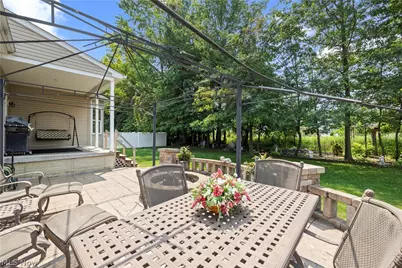 3981 Timber Walk, Lorain, OH 44053 - Photo 19