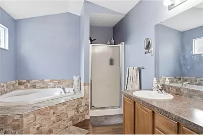 8585 Mandell Drive, Macedonia, OH 44056 - Photo 17