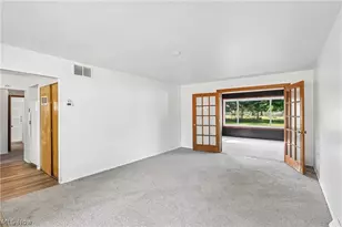 9011 Manorford Dr, Loveland, OH 44130 - Photo 3