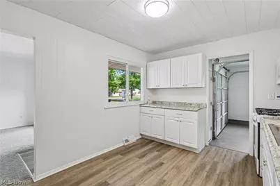 9011 Manorford Drive, Loveland, OH 44130 - Photo 13