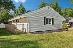 9011 Manorford Dr, Loveland, OH 44130 - Photo 25