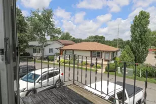 1258 Pembrooke Dr, Salem, OH 44460 - Photo 3