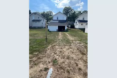 918 9th Street SW, Massillon, OH 44647 - Photo 25