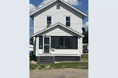 918 9th Street SW, Massillon, OH 44647 - Photo 1