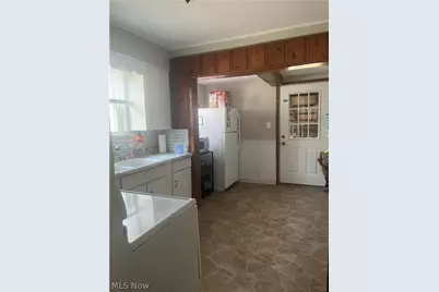 918 9th Street SW, Massillon, OH 44647 - Photo 11