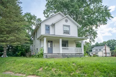 1033 Walnut Avenue, Alliance, OH 44601 - Photo 1