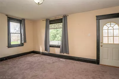 1033 Walnut Avenue, Alliance, OH 44601 - Photo 7