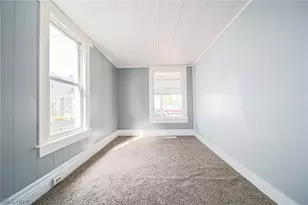 24 Houston St SW, Massillon, OH 44647 - Photo 9