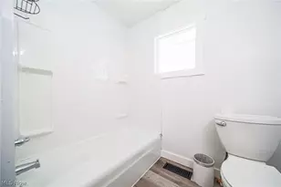 24 Houston St SW, Massillon, OH 44647 - Photo 7