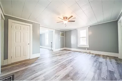 24 Houston Street SW, Massillon, OH 44647 - Photo 5