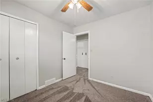 339 E 315th St, Willowick, OH 44095 - Photo 17