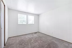 15001 Baumhart Rd, Oberlin, OH 44074 - Photo 21