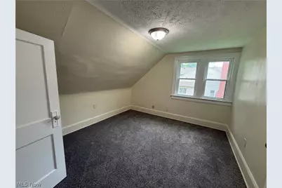404 Noah Avenue, Akron, OH 44320 - Photo 13