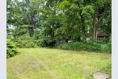 404 Noah Avenue, Akron, OH 44320 - Photo 15