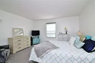 5254 Liberty Ln, Willoughby, OH 44094 - Photo 13