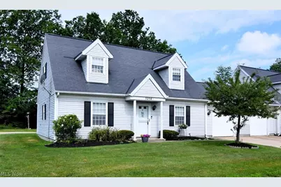 5254 Liberty Lane #B, Willoughby, OH 44094 - Photo 1