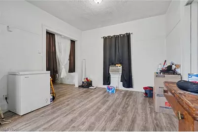 1536 Clay Street, Youngstown, OH 44506 - Photo 7