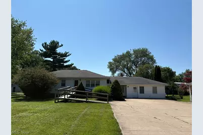 2140 Claus Road, Vermilion, OH 44089 - Photo 1