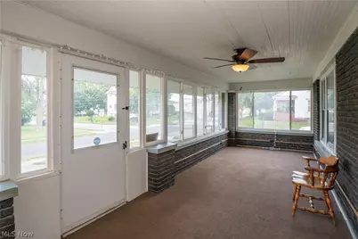 106 W Summit Street, Alliance, OH 44601 - Photo 3