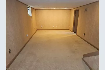 2407 27th Street, Cuyahoga Falls, OH 44223 - Photo 17