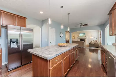 2436 Roxboro Street, Avon, OH 44011 - Photo 11
