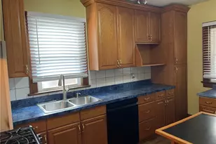 1198 Sherman St, Akron, OH 44301 - Photo 5