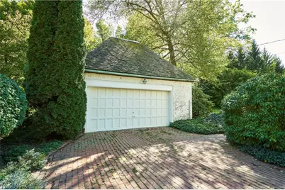 2120 Ridgewood Road, Akron, OH 44313 - Photo 29
