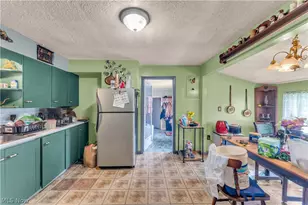 550 Oak St, Jefferson, OH 44047 - Photo 5