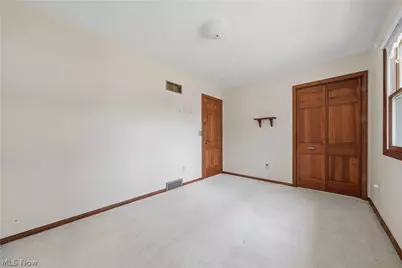 135 Seneca Trail SW, Hartville, OH 44632 - Photo 33