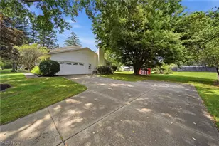 135 Seneca Trail SW, Hartville, OH 44632 - Photo 47