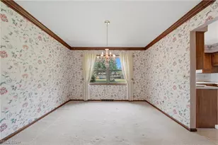 135 Seneca Trail SW, Hartville, OH 44632 - Photo 9