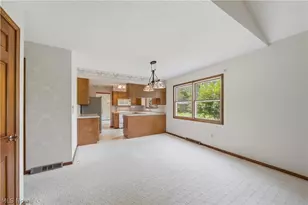 135 Seneca Trail SW, Hartville, OH 44632 - Photo 17