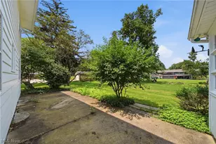 135 Seneca Trail SW, Hartville, OH 44632 - Photo 43