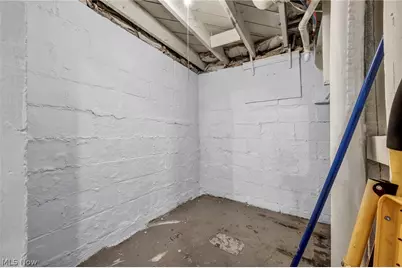 167 N Hazelwood Avenue, Youngstown, OH 44509 - Photo 31