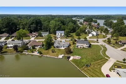 1280 Surfside Circle, Aurora, OH 44202 - Photo 35