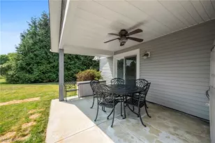 1280 Surfside Cir, Aurora, OH 44202 - Photo 27