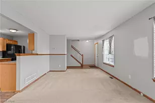 3072 Kelly Ct, Akron, OH 44312 - Photo 7