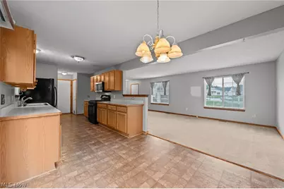 3072 Kelly Court, Akron, OH 44312 - Photo 11