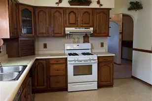 211 Green St, Woodsfield, OH 43793 - Photo 15