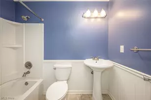 2455 Island Dr, Uniontown, OH 44685 - Photo 15