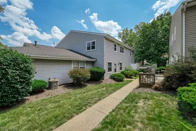 2455 Island Drive #B, Uniontown, OH 44685 - Photo 3