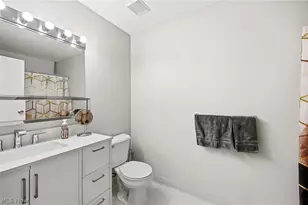 10391 Glenway Dr, Twinsburg, OH 44087 - Photo 17