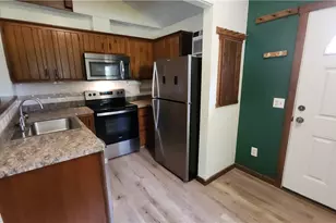 46103 New England Square, New Waterford, OH 44445 - Photo 7