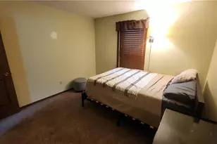 46103 New England Square, New Waterford, OH 44445 - Photo 11