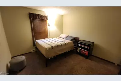 46103 New England Square #B, New Waterford, OH 44445 - Photo 13