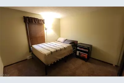 46103 New England Square #B, New Waterford, OH 44445 - Photo 11