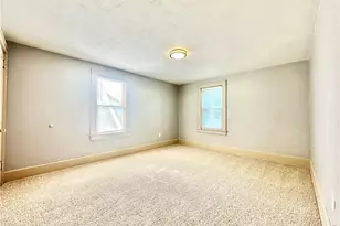712 Lovers Ln, Akron, OH 44306 - Photo 19