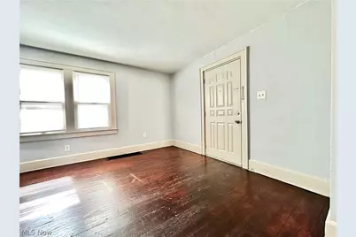 712 Lovers Lane, Akron, OH 44306 - Photo 9